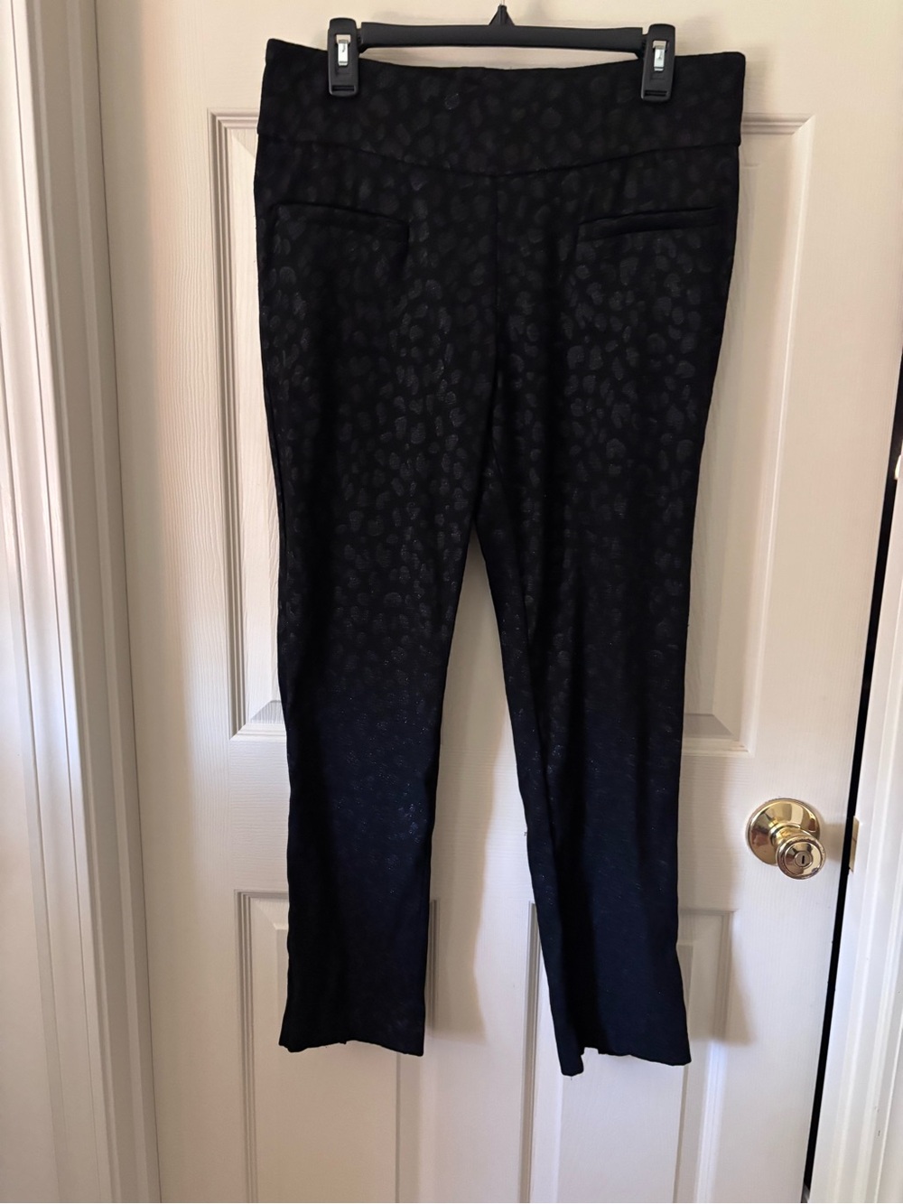 crown & ivy Black Subtle Animal Print Ponte Skinny Pants